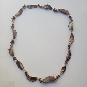 Vintage Brown Marbled Lucite Batwing Necklace Goldtone Links Mid Century Style